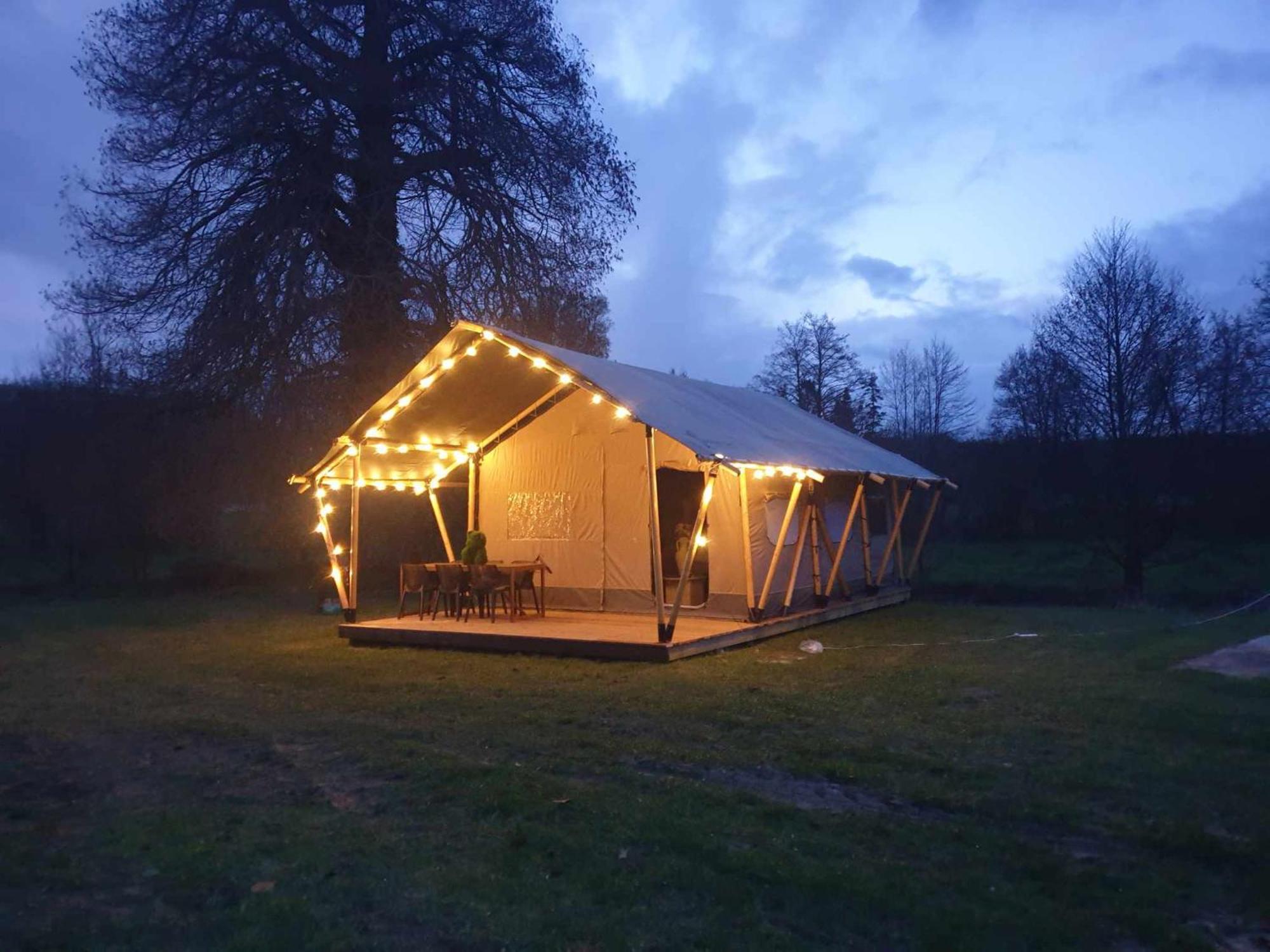 Camping De La Touche Ligueil Eksteriør bilde