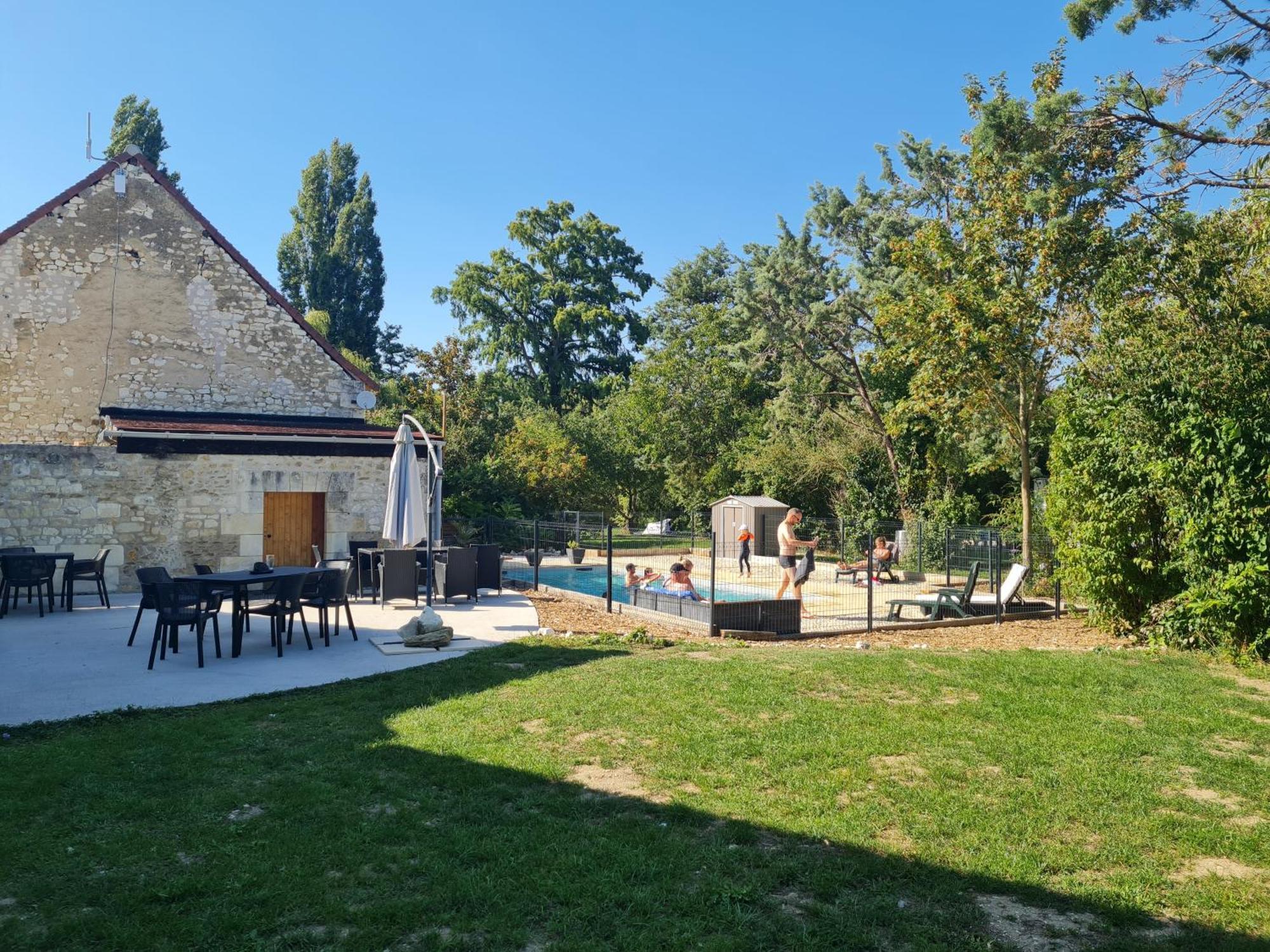 Camping De La Touche Ligueil Eksteriør bilde