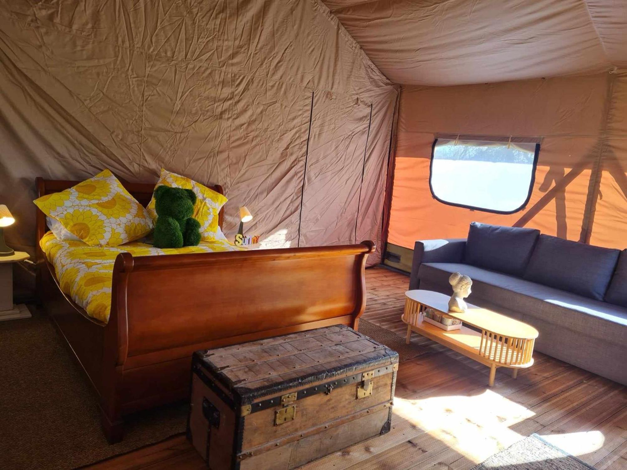 Camping De La Touche Ligueil Eksteriør bilde