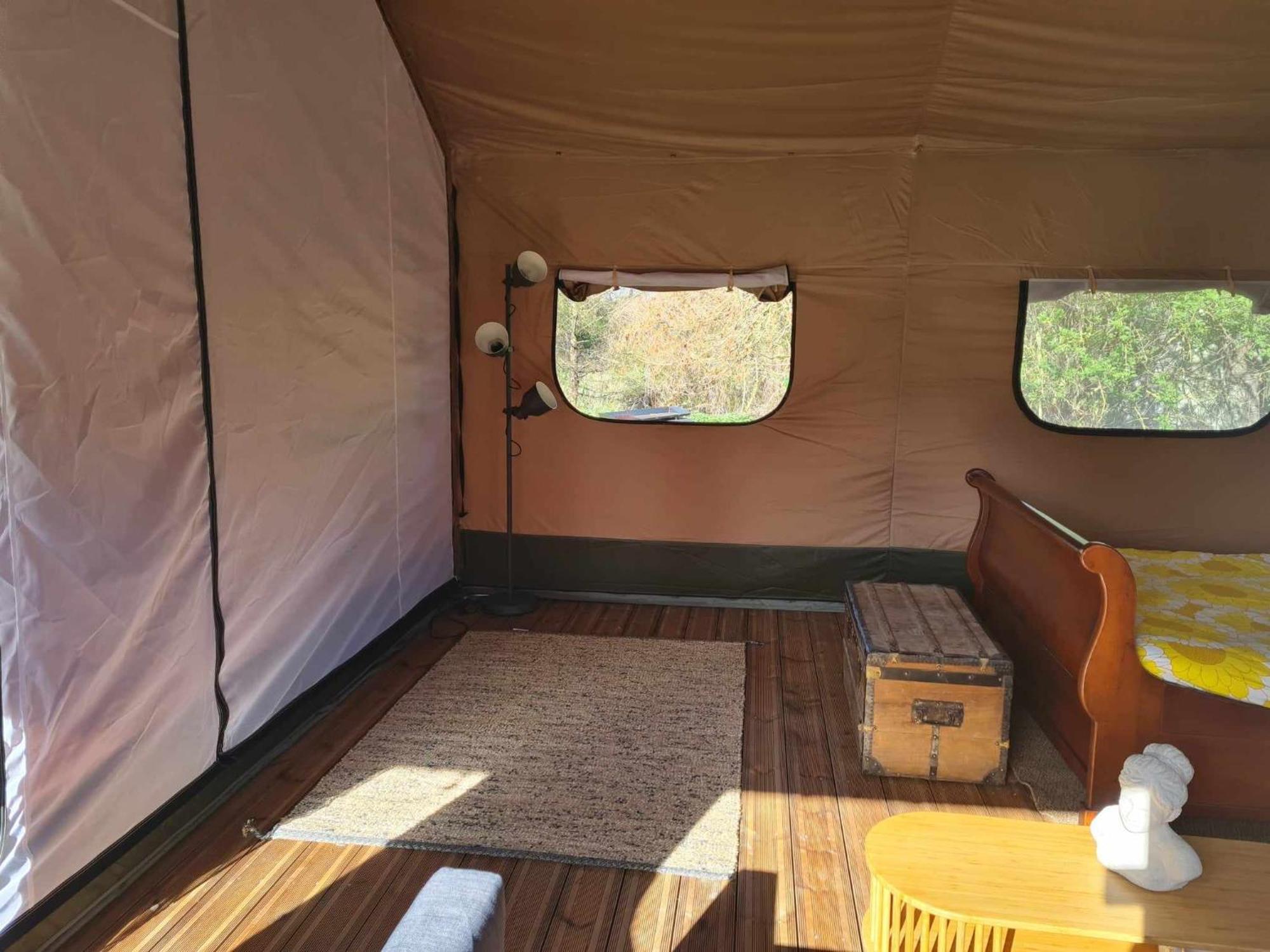 Camping De La Touche Ligueil Eksteriør bilde