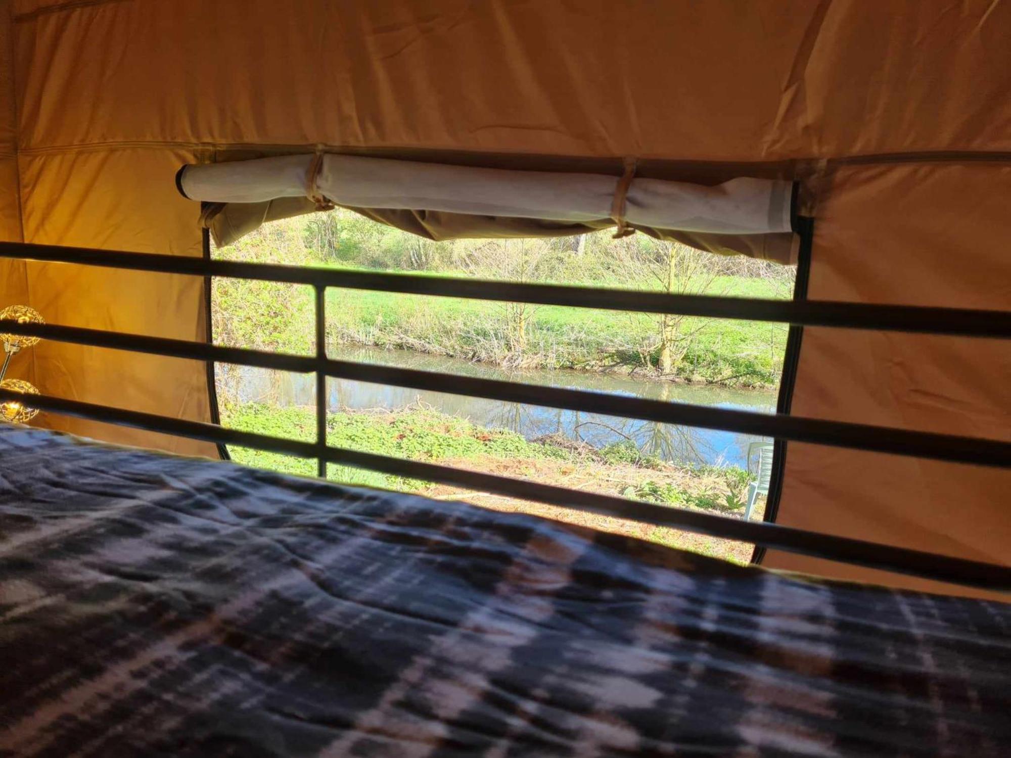 Camping De La Touche Ligueil Eksteriør bilde