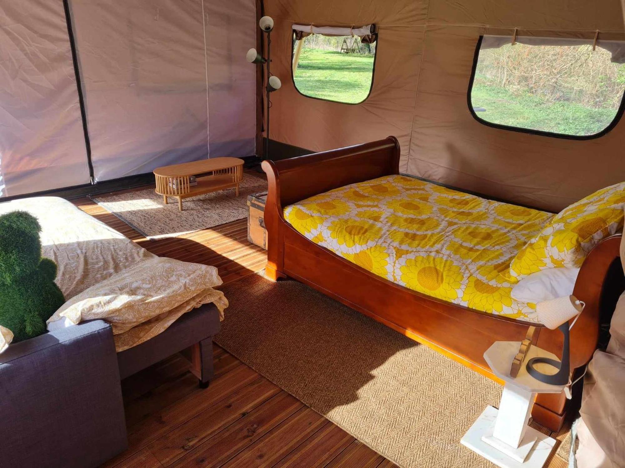 Camping De La Touche Ligueil Eksteriør bilde